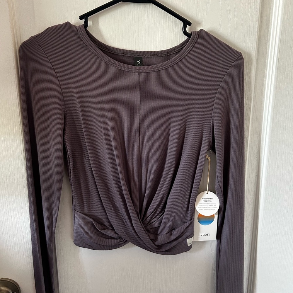 Vuori Gray Long Sleeve Tie Front Blouse